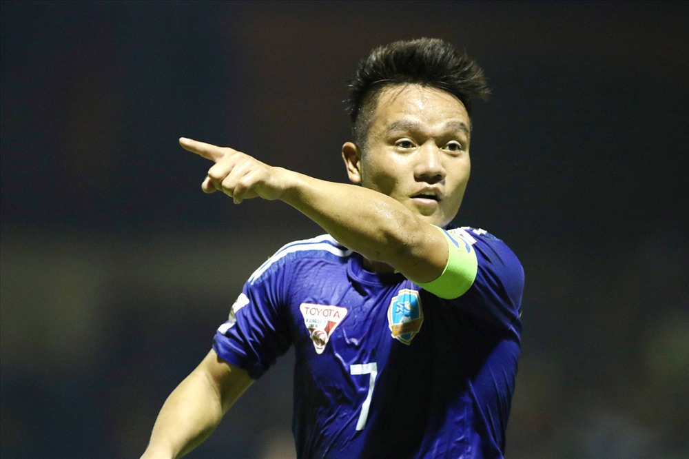 Tiền vệ Đinh Thanh Trung sẽ chia tay Quảng Nam sau 9 năm gắn bó để tái xuất V.League