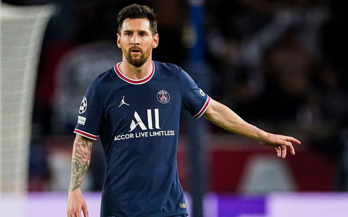 Hàng thủ của Paris Saint-Germain mùa này đang có nhiều vấn đề phức tạp